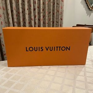 Louis Vuitton box, new gift card with cover, original LV tissue